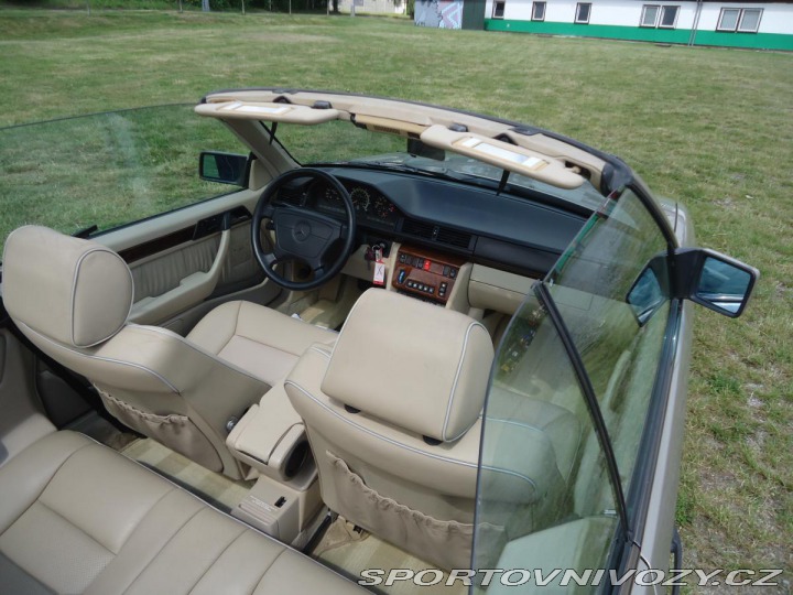 Mercedes-Benz Ostatní modely 124 E 320 Cabrio, automat, kl 1995