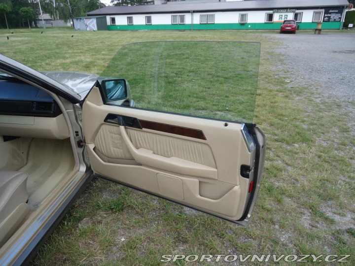 Mercedes-Benz Ostatní modely 124 E 320 Cabrio, automat, kl 1995