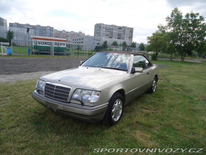 Mercedes-Benz Ostatní modely 124 E 320 Cabrio, automat, kl 1995