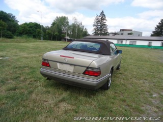 Mercedes-Benz Ostatní modely 124 E 320 Cabrio, automat, kl 1995