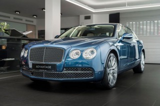 Bentley Flying Spur W12/Naim/2x TV/4místní/Ve