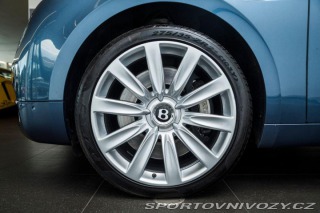 Bentley Flying Spur W12/Naim/2x TV/4místní/Ve 2015
