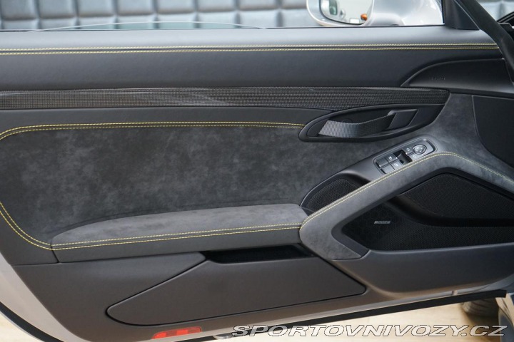 Porsche 911 GT2 RS Weissach Exclusive 2018
