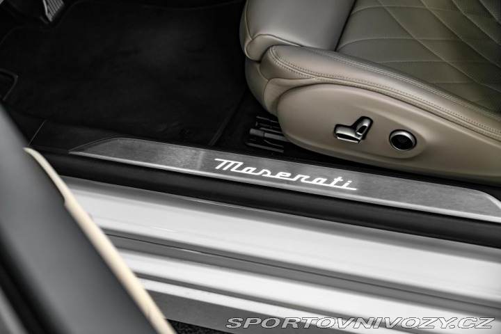 Maserati GranTurismo Modena V6/360°/HUD/MATRIX 2023