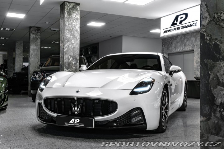 Maserati GranTurismo Modena V6/360°/HUD/MATRIX 2023