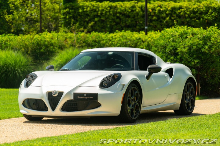 Alfa Romeo 4C LAUNCH EDITION 2014