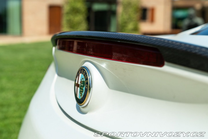 Alfa Romeo 4C LAUNCH EDITION 2014