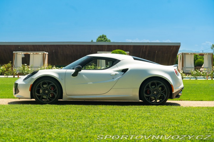 Alfa Romeo 4C LAUNCH EDITION 2014