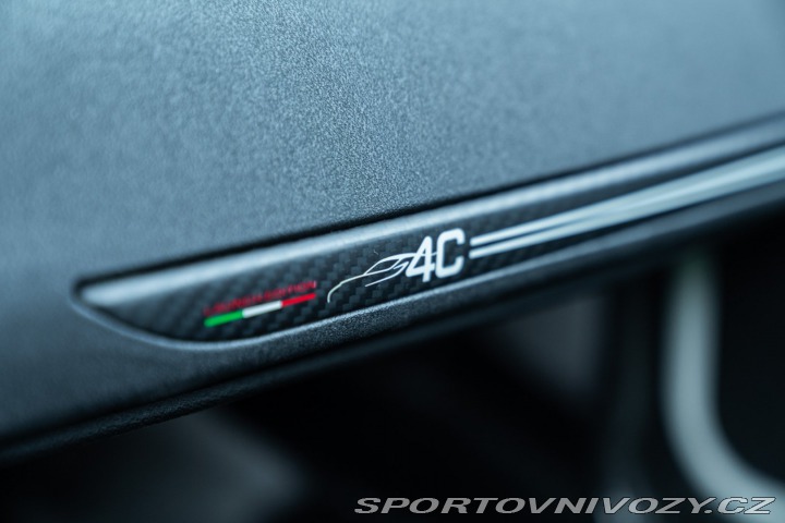 Alfa Romeo 4C LAUNCH EDITION 2014