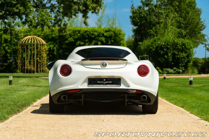 Alfa Romeo 4C LAUNCH EDITION 2014
