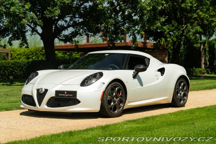 Alfa Romeo 4C LAUNCH EDITION 2014