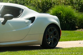 Alfa Romeo 4C LAUNCH EDITION 2014