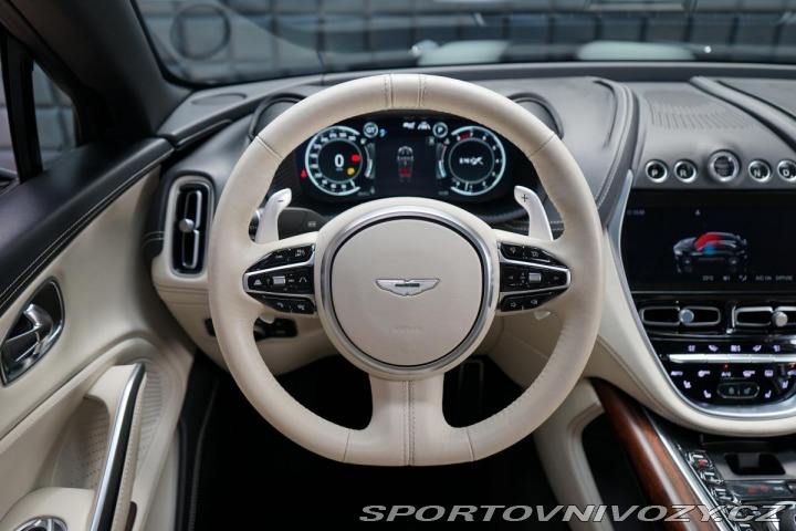 Aston Martin DBX DBX 405kW Pano BlackPack 2020