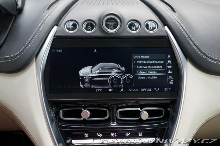 Aston Martin DBX DBX 405kW Pano BlackPack 2020