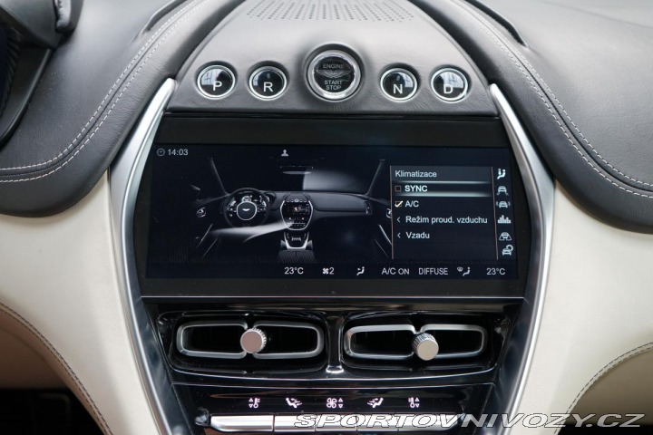 Aston Martin DBX DBX 405kW Pano BlackPack 2020