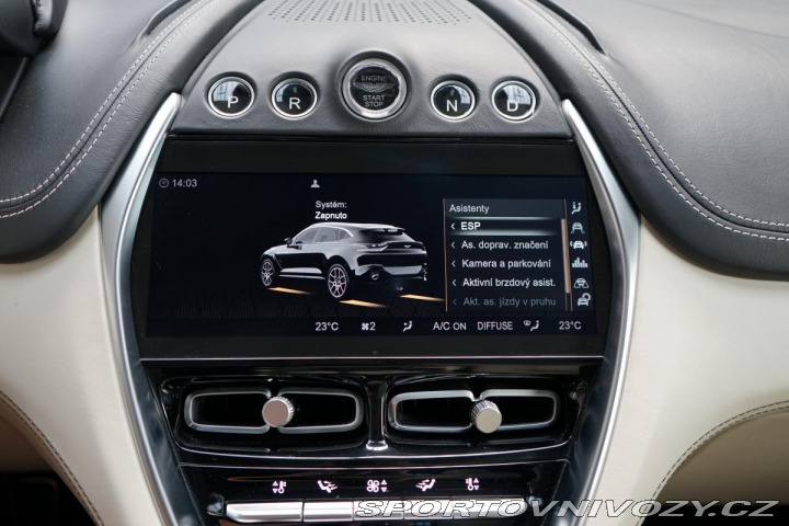 Aston Martin DBX DBX 405kW Pano BlackPack 2020