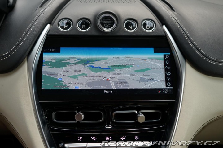 Aston Martin DBX DBX 405kW Pano BlackPack 2020
