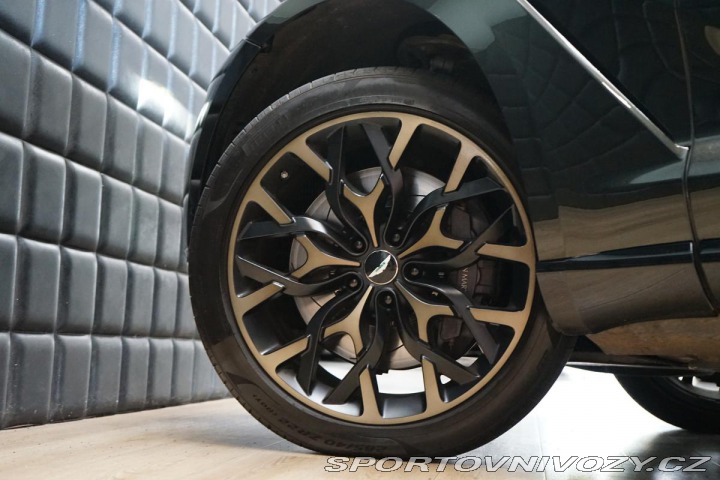 Aston Martin DBX DBX 405kW Pano BlackPack 2020
