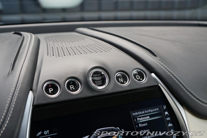 Aston Martin DBX DBX 405kW Pano BlackPack 2020