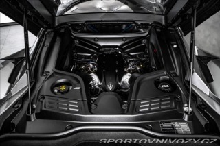 Maserati MC20  2022
