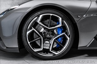 Maserati MC20  2022