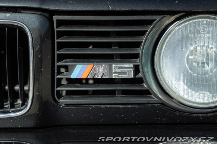 BMW M5 1989