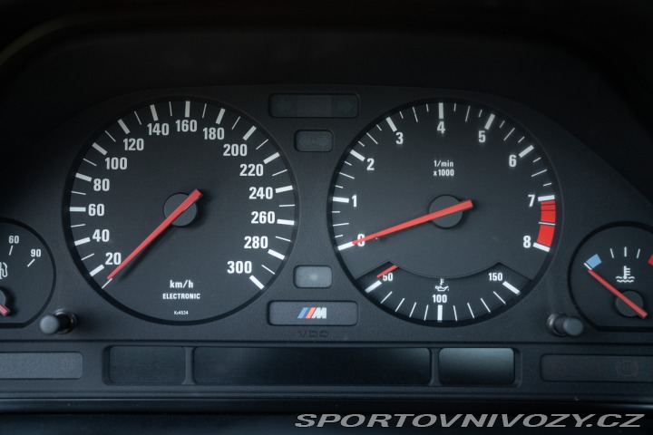 BMW M5 1989