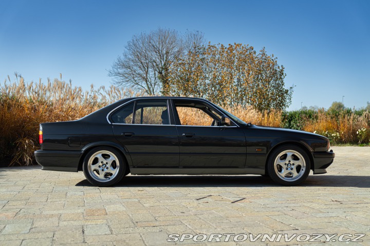 BMW M5 1989