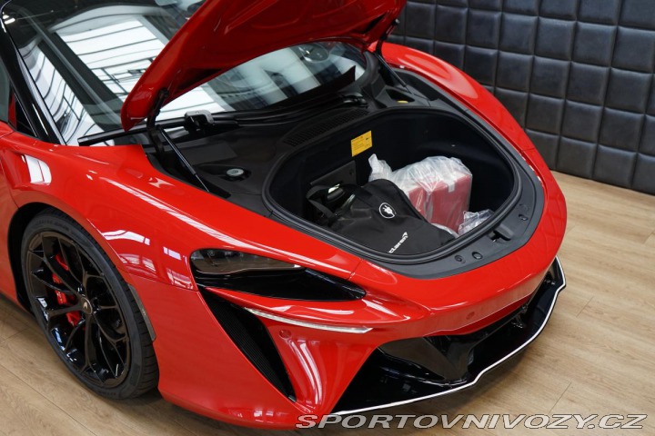 McLaren Artura Artura MSO Edition84 Club 2024