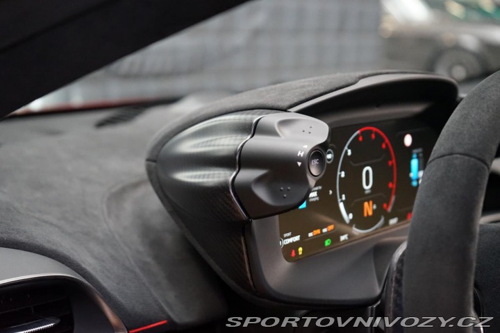 McLaren Artura Artura MSO Edition84 Club 2024