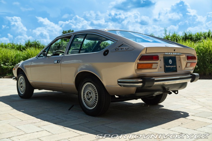 Alfa Romeo GTV 2000 1976