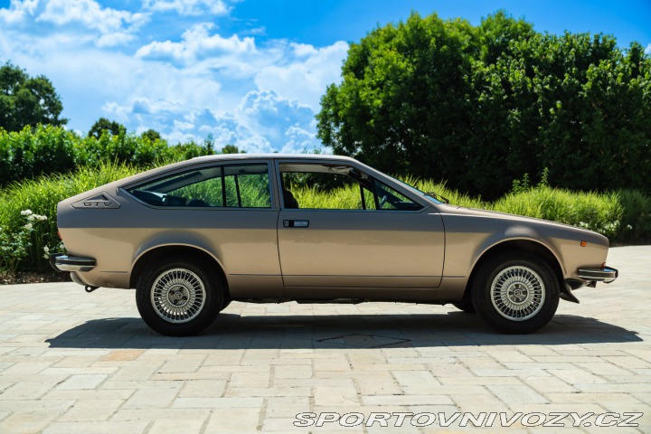 Alfa Romeo GTV 2000 1976