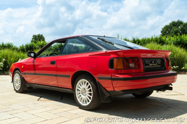 Toyota Celica 1.6 ST LIFTBACK 1989