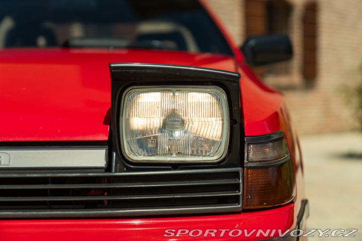 Toyota Celica 1.6 ST LIFTBACK 1989
