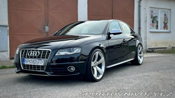 Audi S4 B8 2010