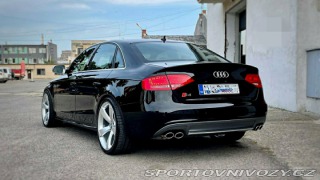 Audi S4 B8 2010