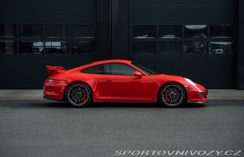 Porsche 911 GT3 CS