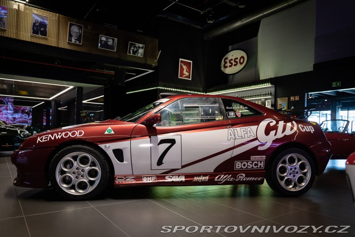 Alfa Romeo GTV 2.0 V6 Turbo Cup Replica 1995