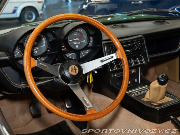 Alfa Romeo Montreal 1971