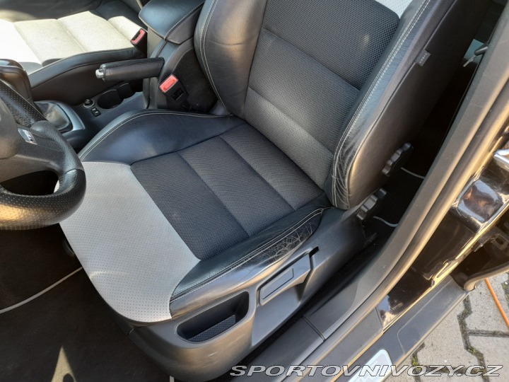Škoda Octavia RS 2,0 TSI 147 KW SERV.KN 2011