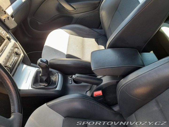 Škoda Octavia RS 2,0 TSI 147 KW SERV.KN 2011