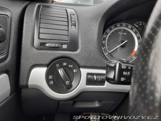 Škoda Octavia RS 2,0 147 KW 1. MAJ. SERV.K 2006