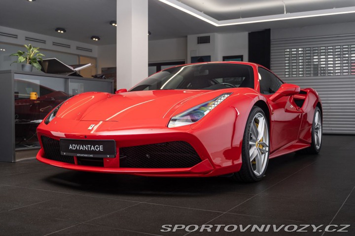 Ferrari 488 GTB TOP/Nájezd 117km! 1800