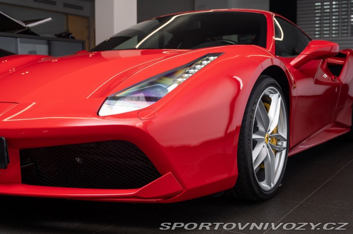 Ferrari 488 GTB TOP/Nájezd 117km! 1800