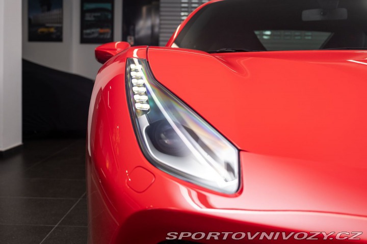 Ferrari 488 GTB TOP/Nájezd 117km! 1800