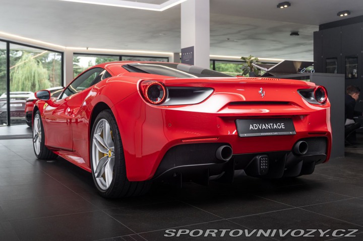 Ferrari 488 GTB TOP/Nájezd 117km! 1800