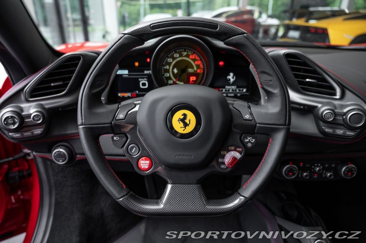 Ferrari 488 GTB TOP/Nájezd 117km! 1800