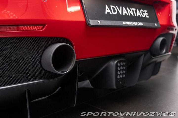 Ferrari 488 GTB TOP/Nájezd 117km! 1800
