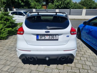 Ford Focus RS performance 2019