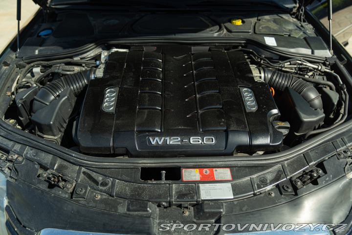 Audi Ostatní modely A8 L W12 2004